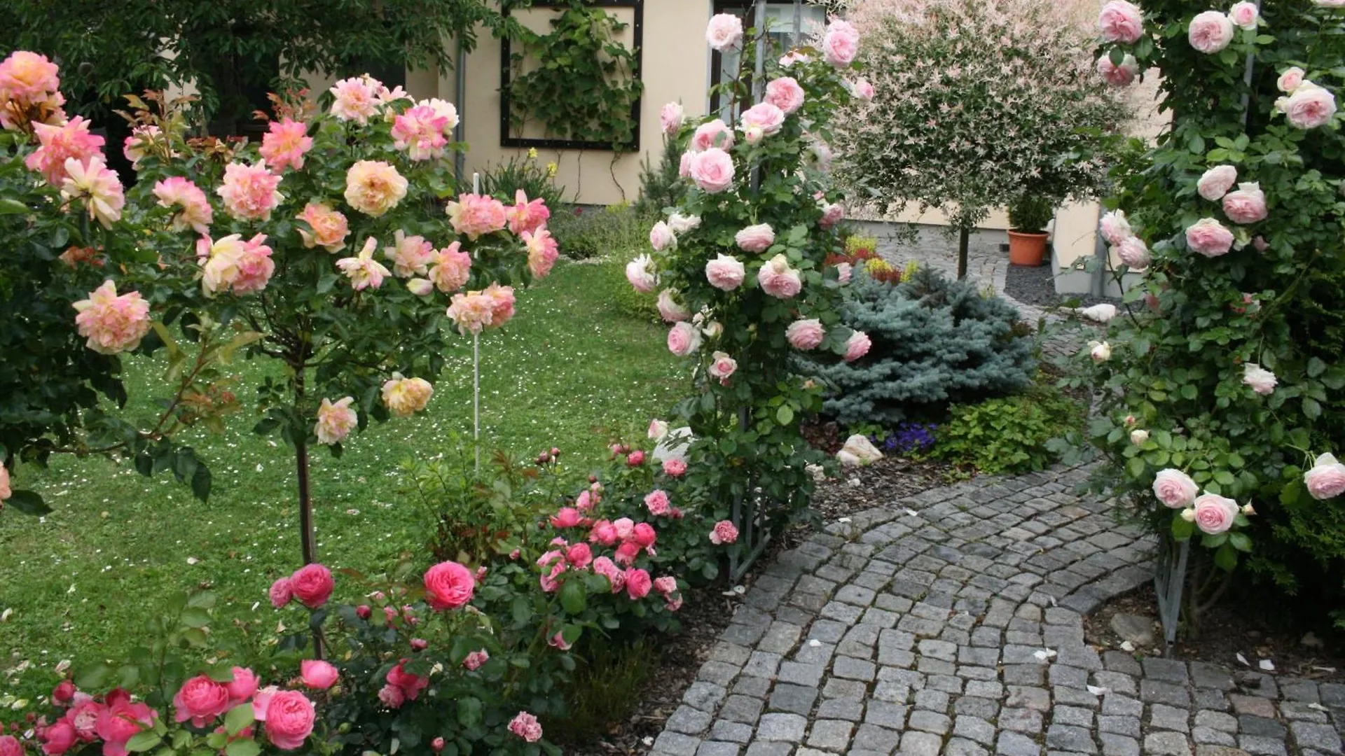 Hotel Na Vodach Mariánské Lázně 3*,