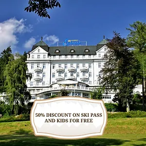 Esplanade And Golf Hotel